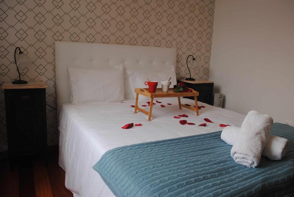 Hotel Vila Rosa - Renovated House Overlooking The Sea à Funchal  Extérieur photo